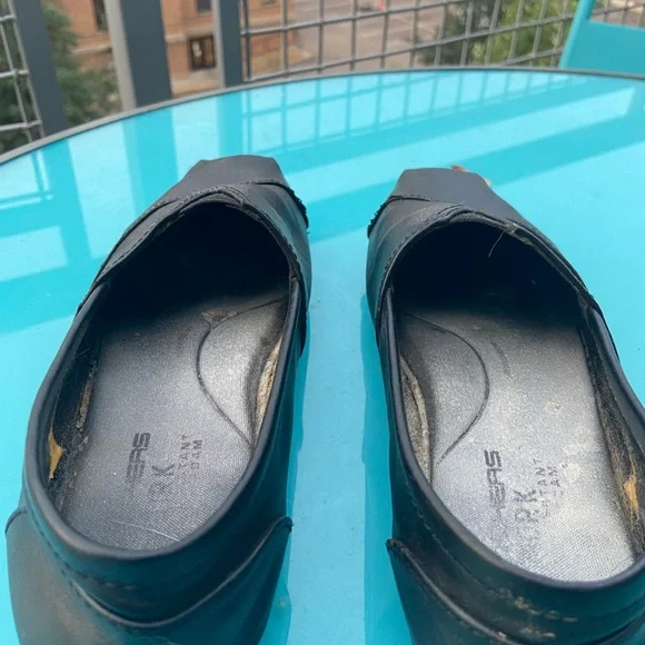 Skechers Black Slip-On Loafers: USED/PRE-OWNED/WELL WORN/OLD - Picture 6 of 12